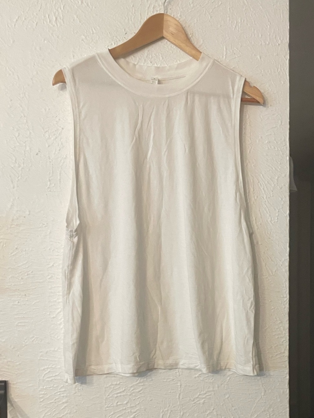 lululemon athletica White Sleeveless All Yours Tank Top Size 10